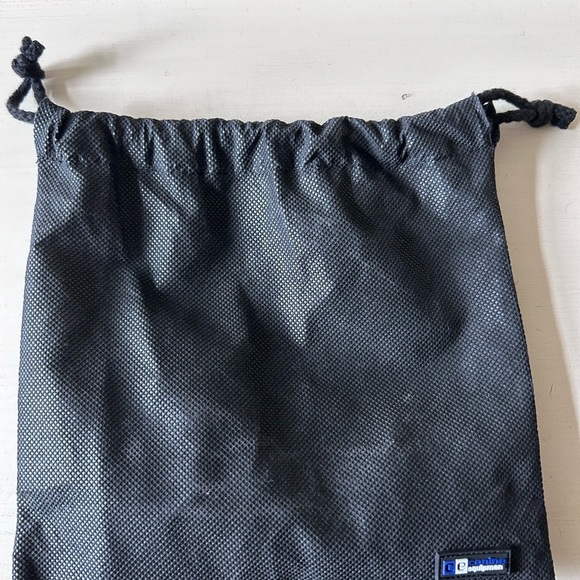 CANINE EQUIPMENT dog boots. - Picture 2 of 9